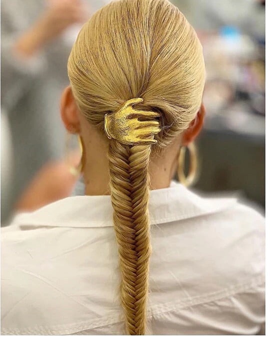 LE HAND BARRETTE Clips & Barrettes Epona Valley