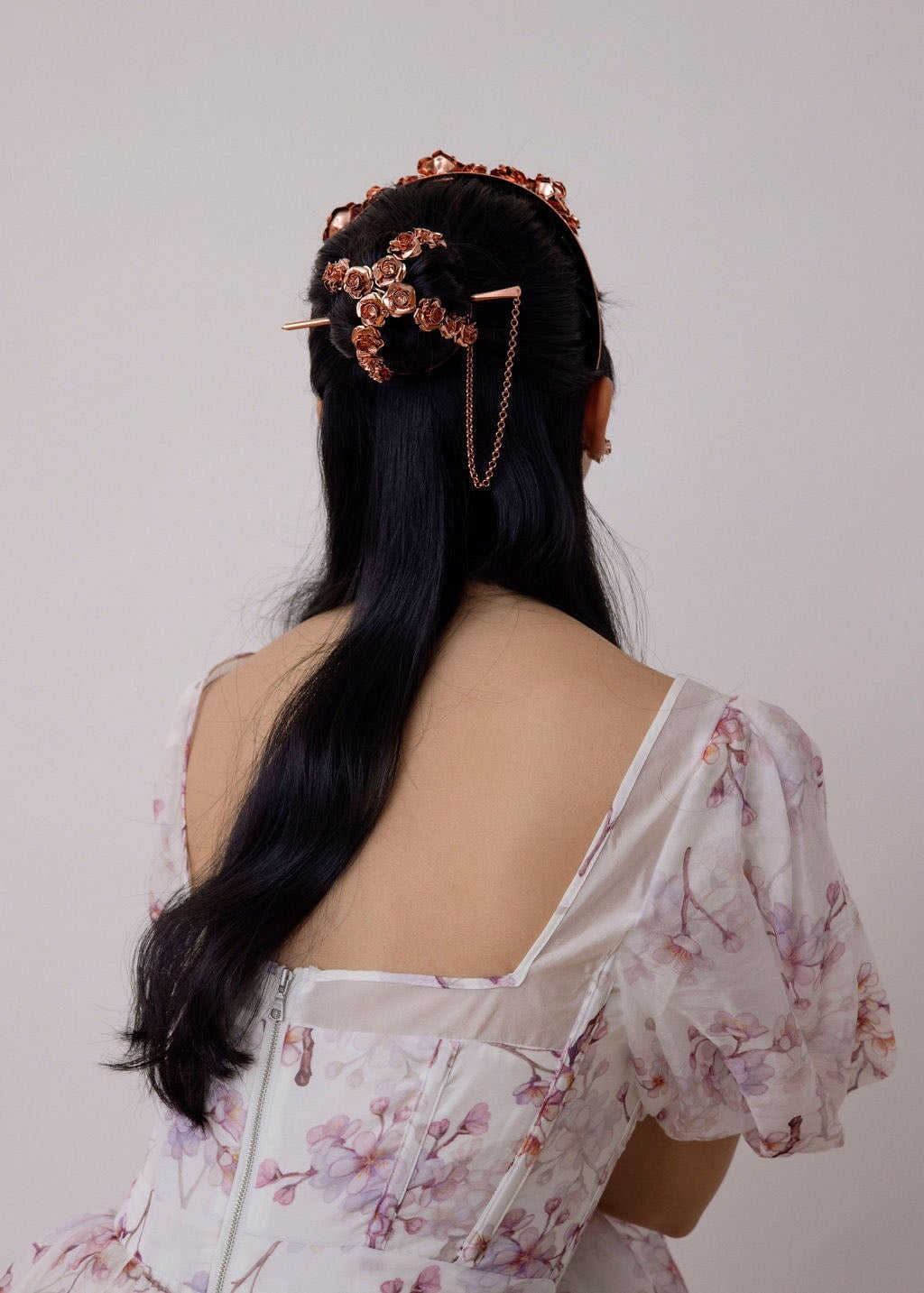 FIELD OF ROSES BUN CAGE Bun & Pony Epona Valley