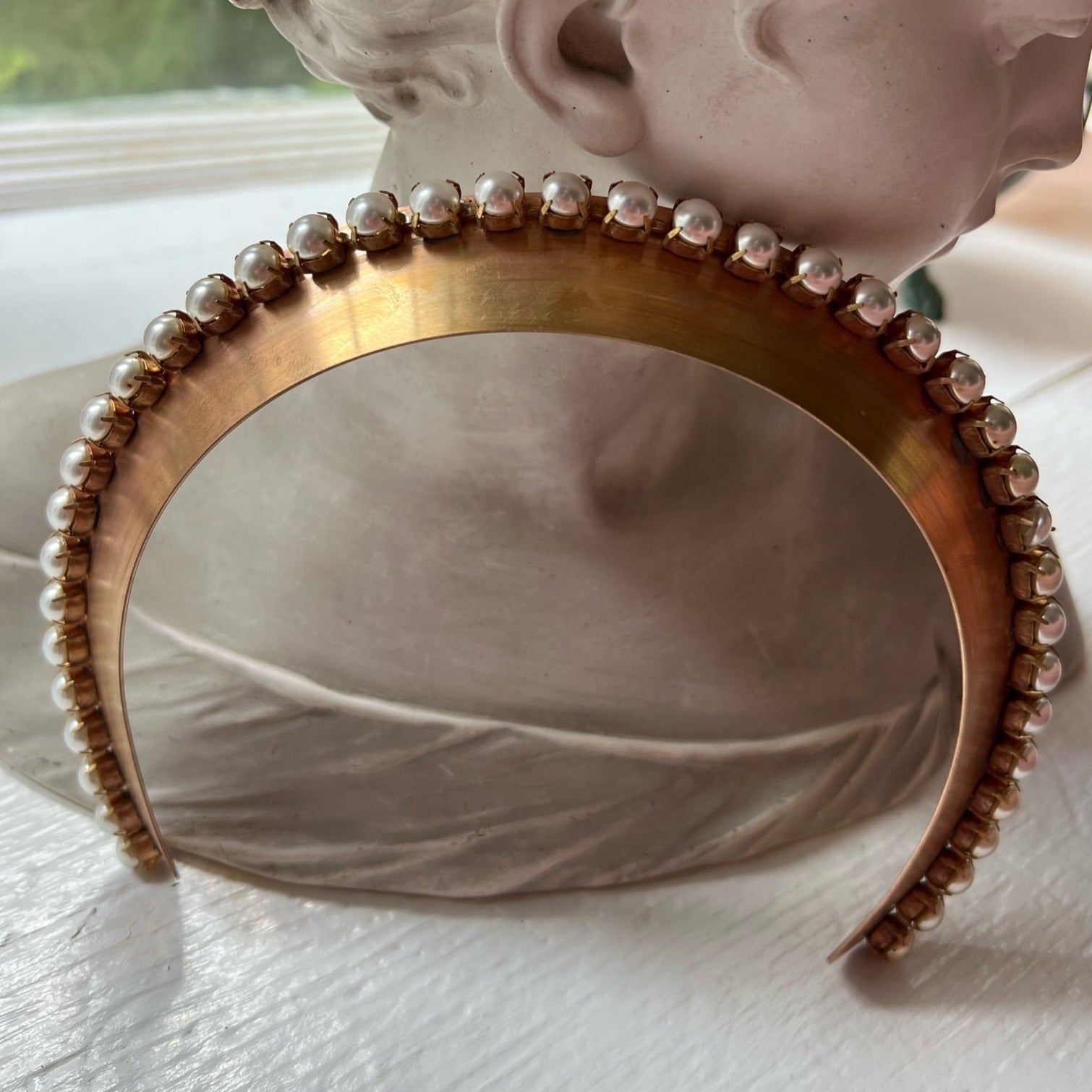 PEARL DANBURY CROWN Epona Valley