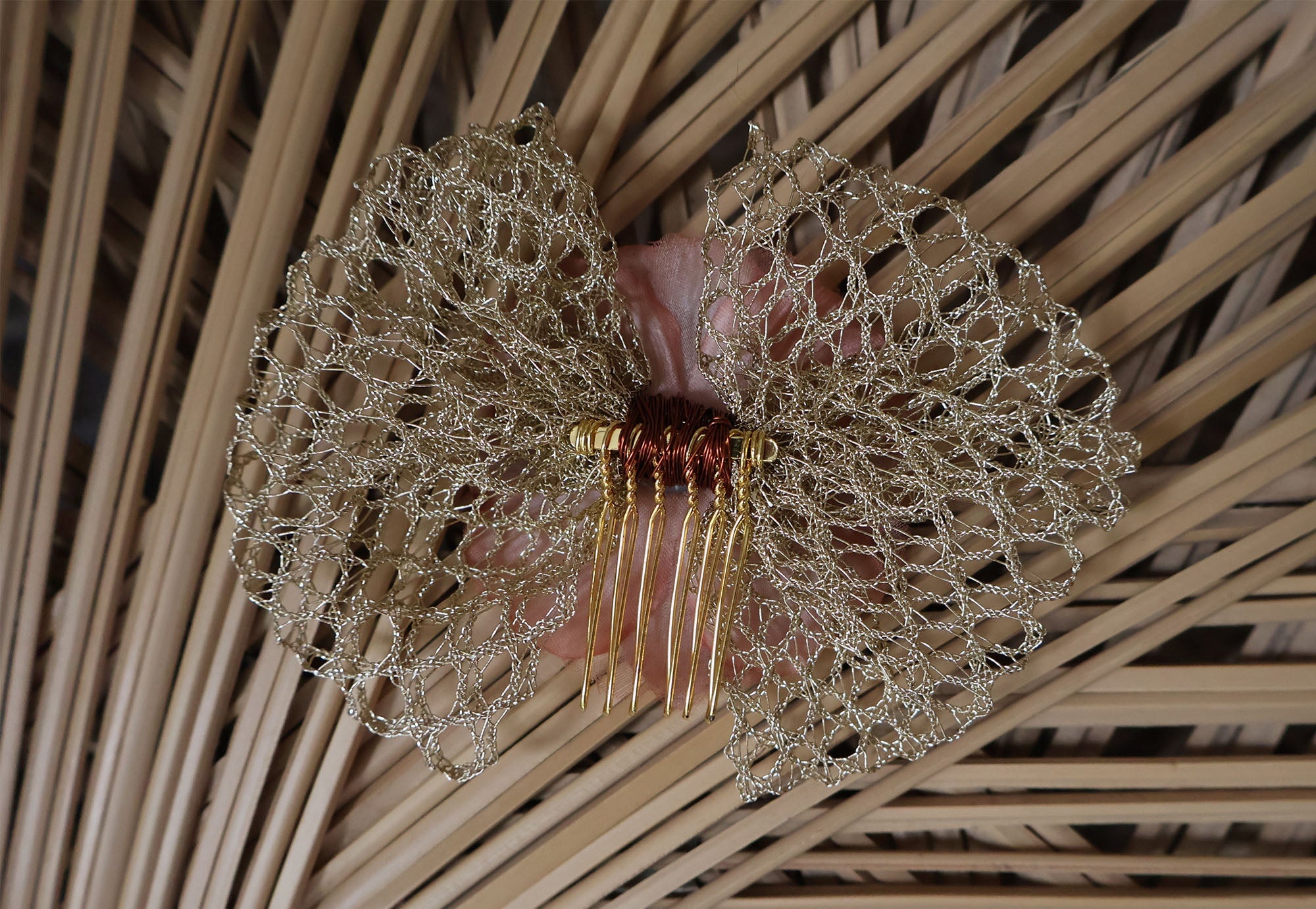 FLORIN SILK COMB Epona Valley