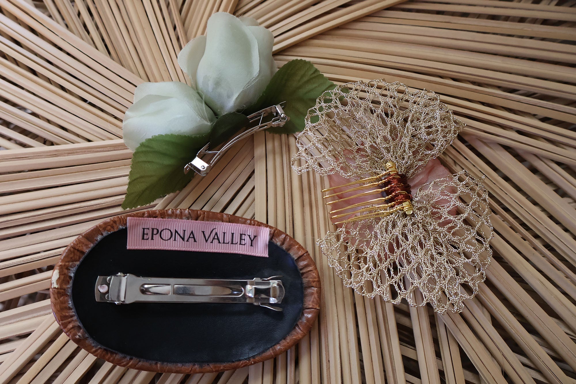 SEAFLOWER BARRETTE Epona Valley