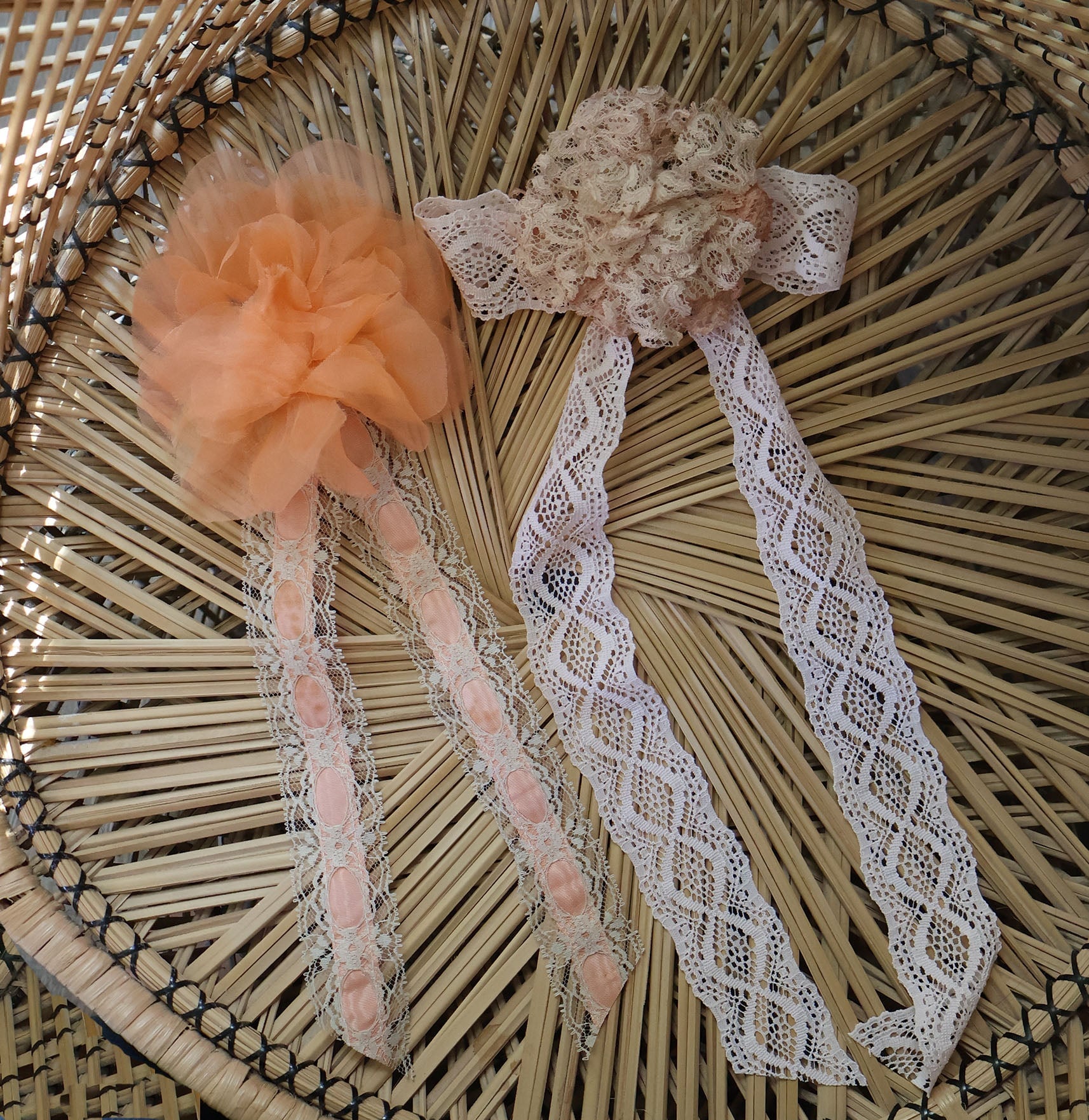 THORNFIELD LACE BOW BARRETTE Epona Valley