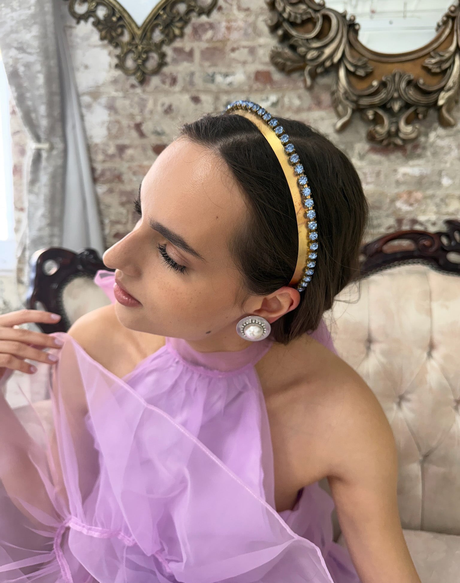 NARROW JEWEL DANBURY CROWN Epona Valley