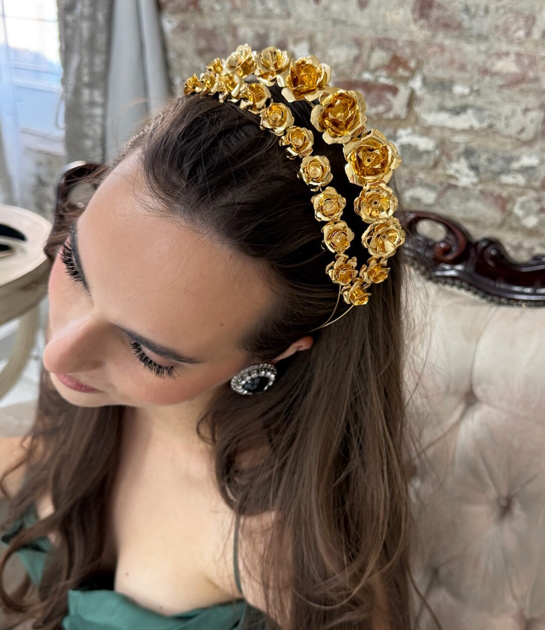 FIELD OF ROSES GARLAND Epona Valley