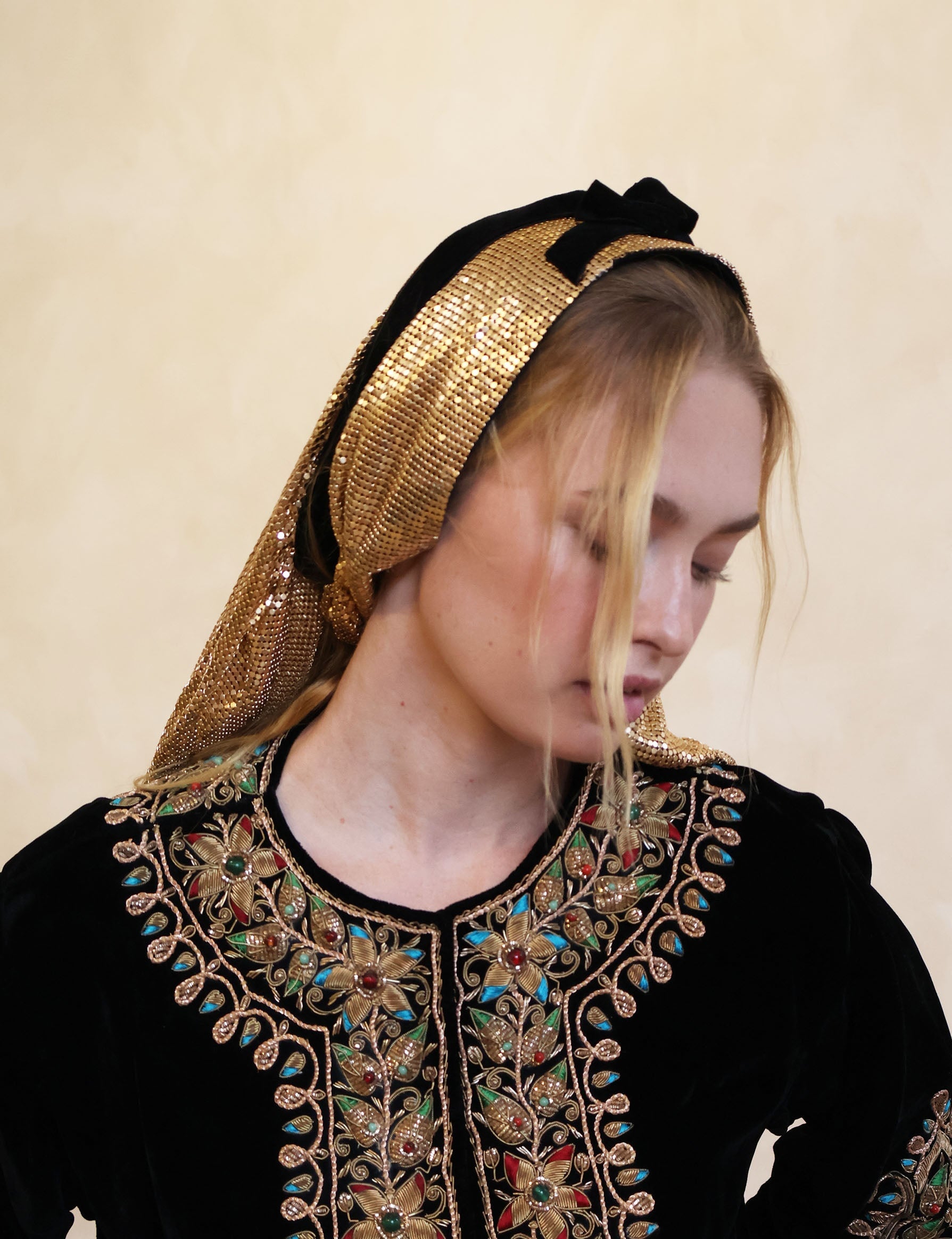 MAILLEAU HOOD SCARF CAPE Hair Accessories Epona Valley