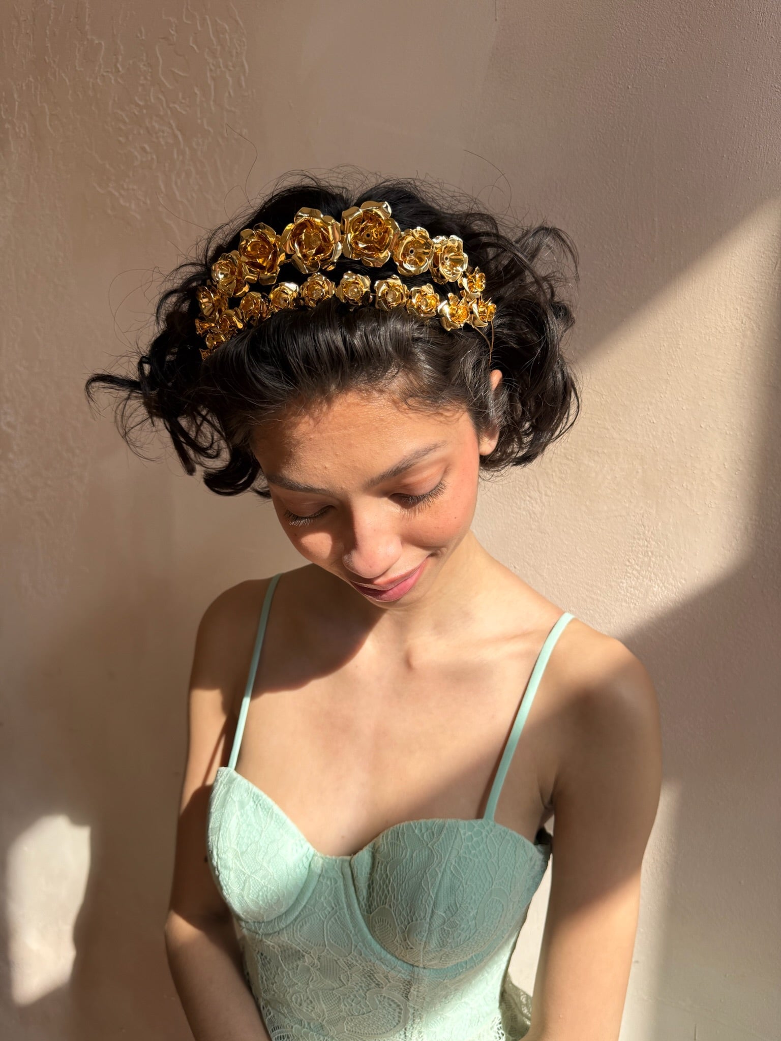 FIELD OF ROSES GARLAND Epona Valley