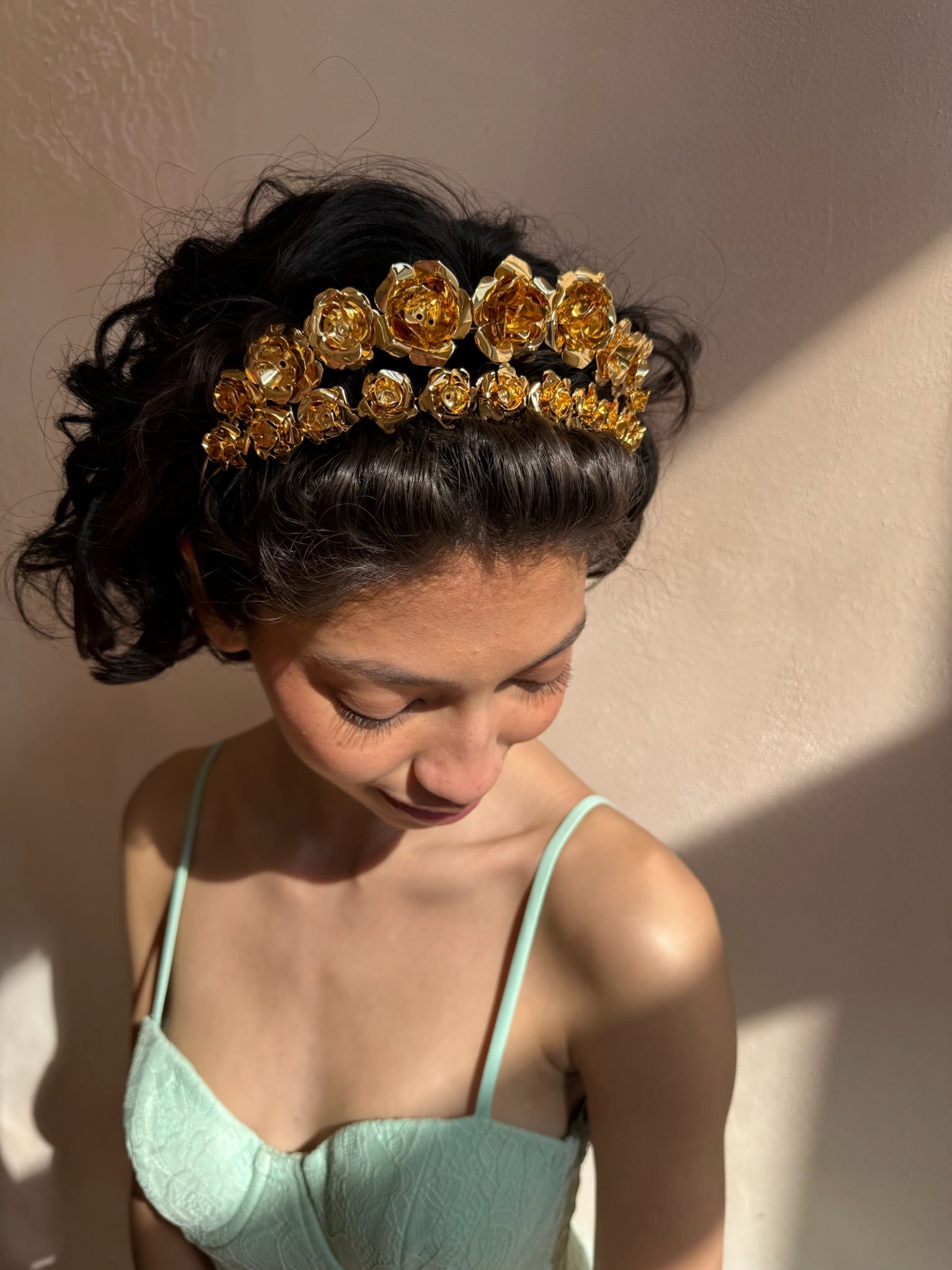 FIELD OF ROSES GARLAND Epona Valley