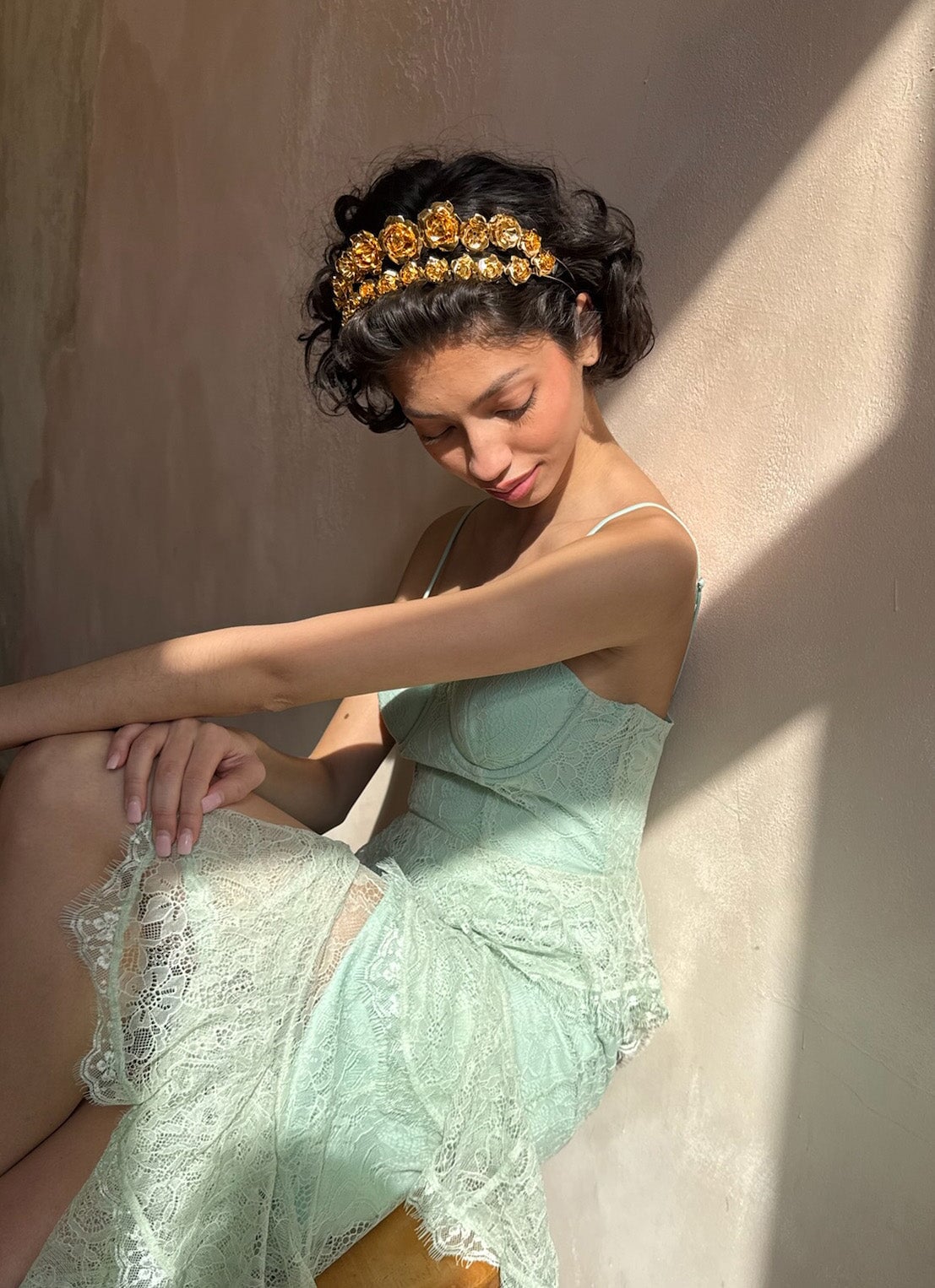 FIELD OF ROSES GARLAND Epona Valley