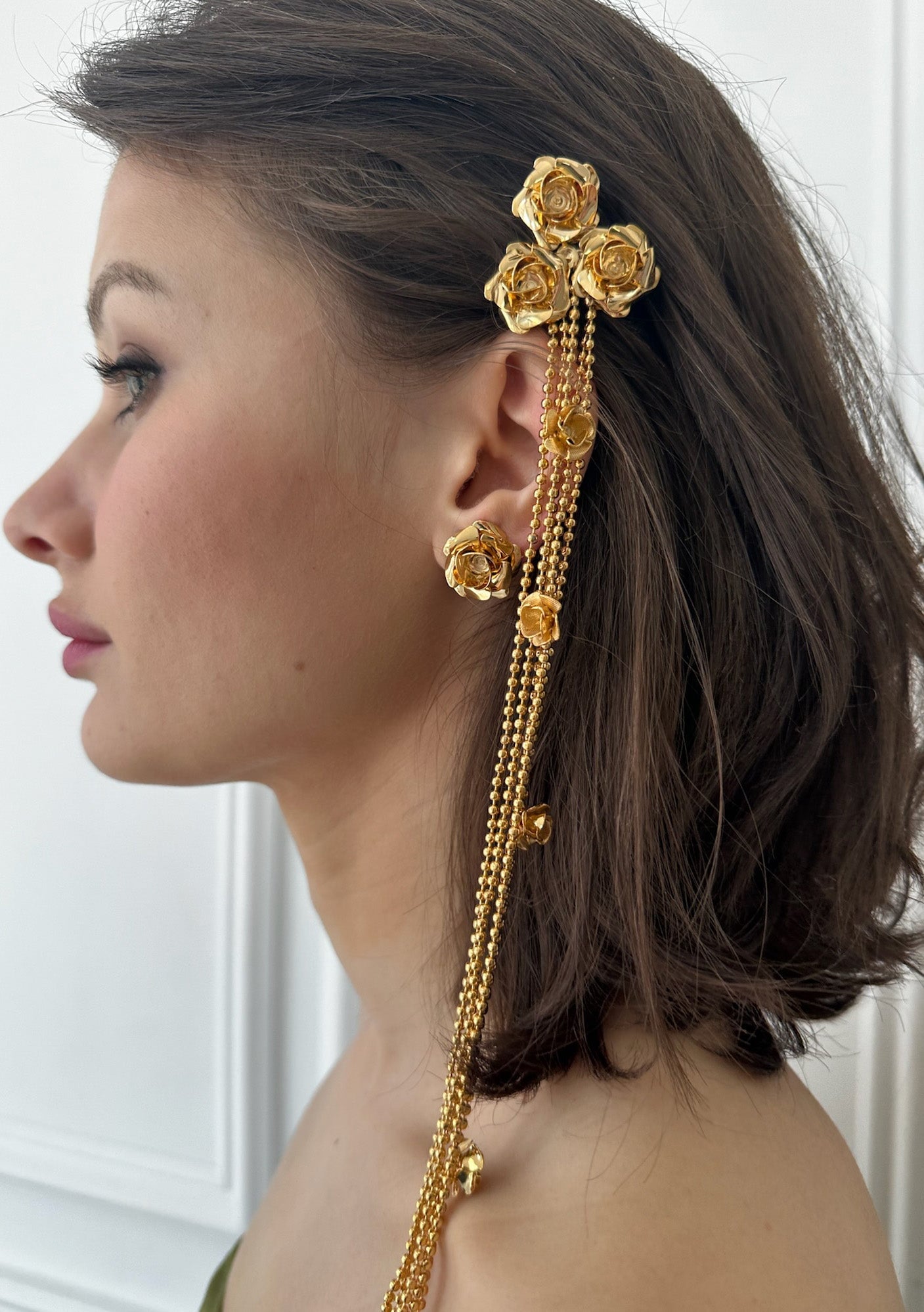 FIELD OF ROSES CHAIN Epona Valley