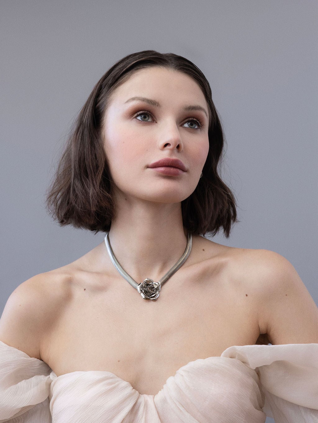 FIELD OF ROSES NECKLACE Epona Valley