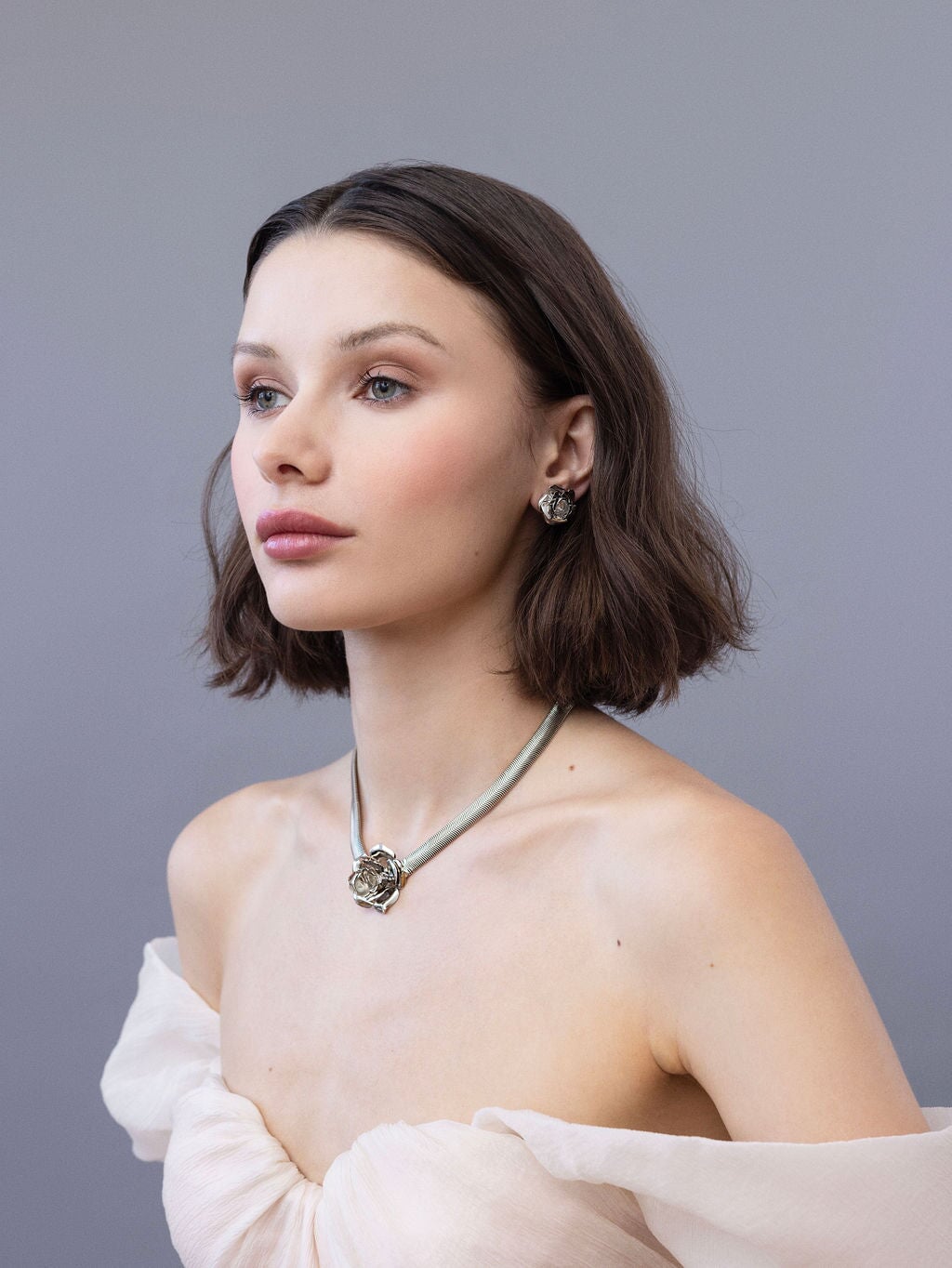 FIELD OF ROSES NECKLACE Epona Valley