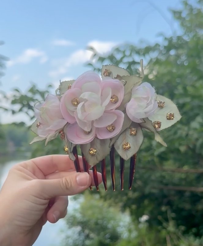 ELOWEN TORTOISE COMB Epona Valley
