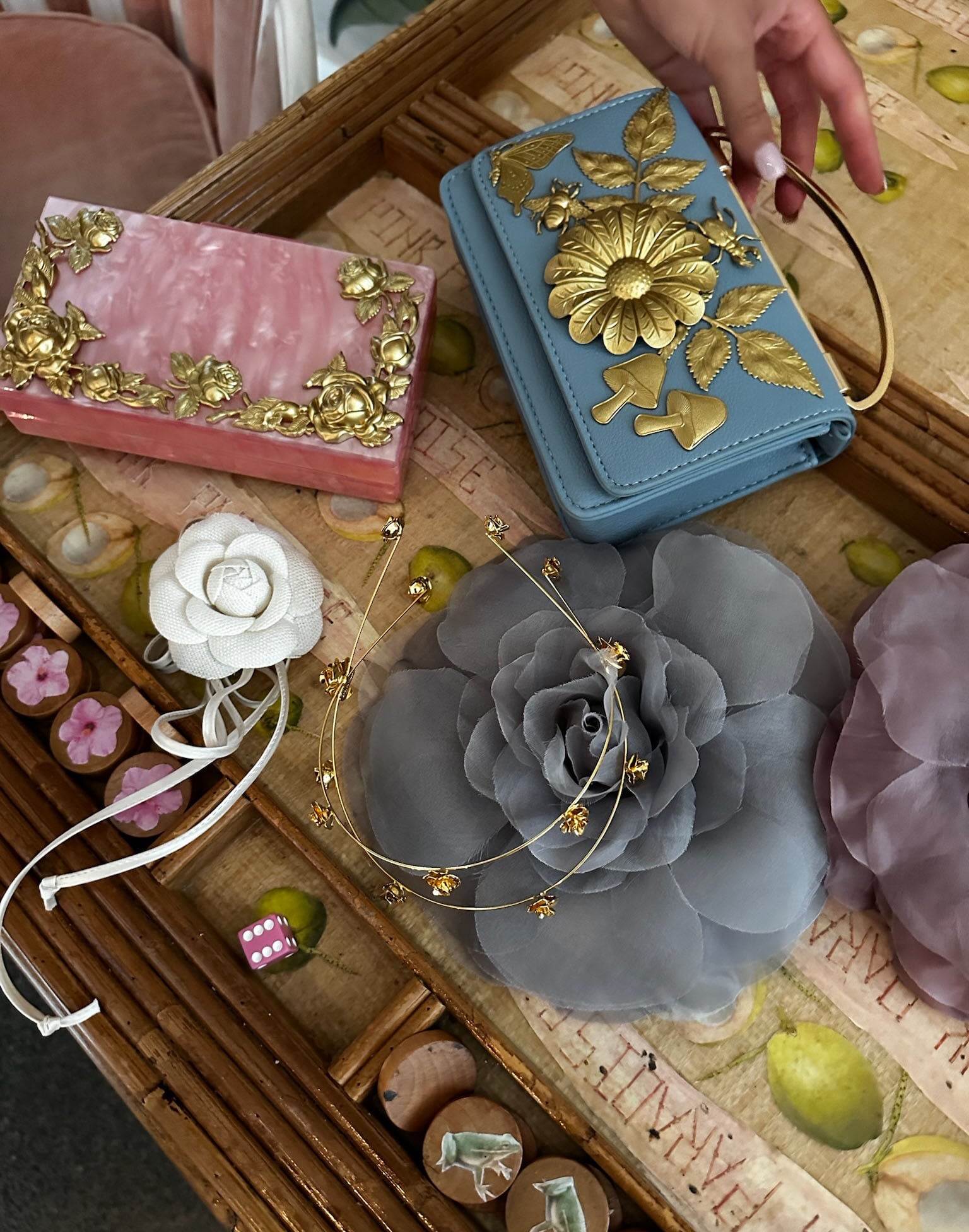 FIELD OF ROSES CIRCLET Headbands & Crowns Epona Valley