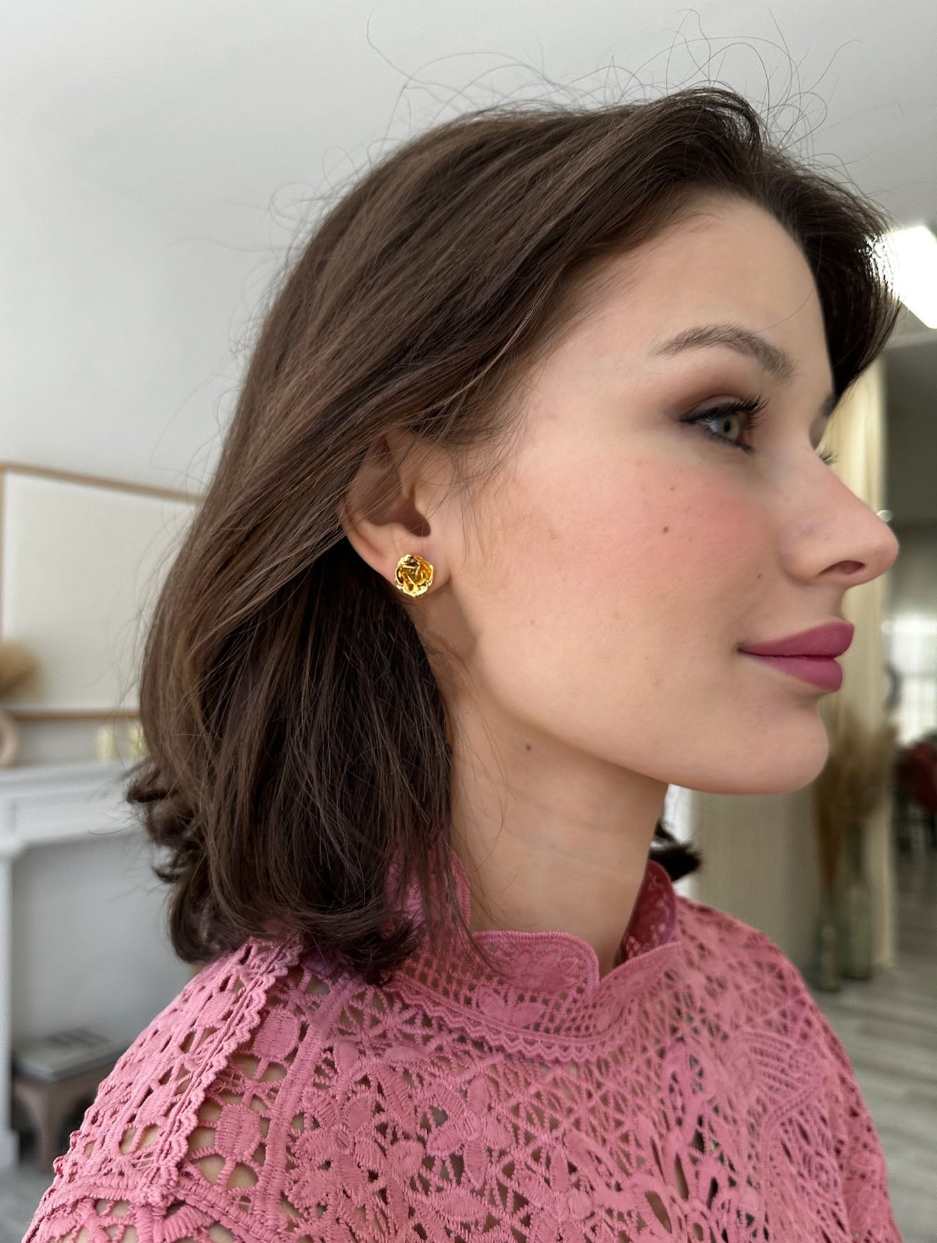 FIELD OF ROSES MINI STUDS Epona Valley