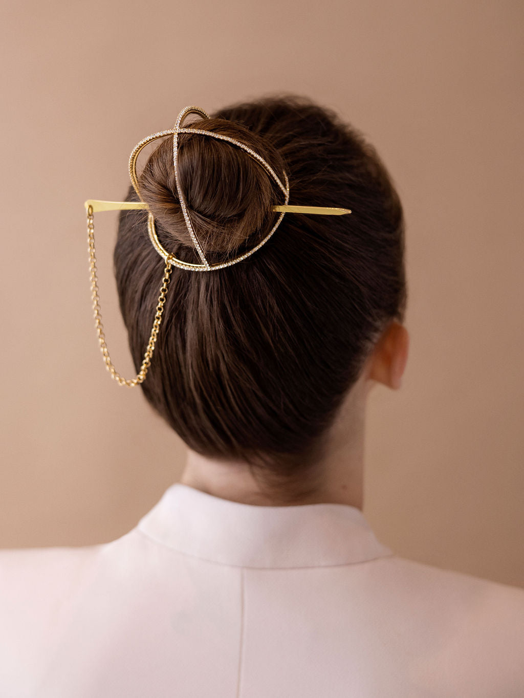 SAINT GERMAINE SWAROVSKI BUN CAGE - Epona Valley | Luxury Hair Accessories | Bridal Accessories | Made In NYC