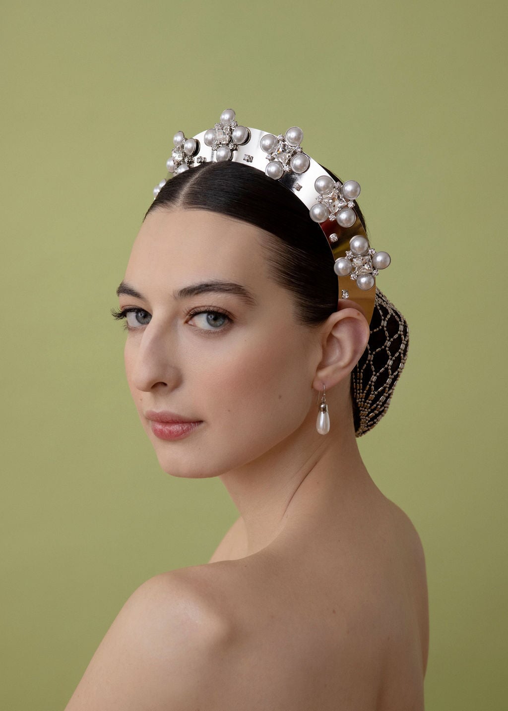 TUDOR CROWN Epona Valley