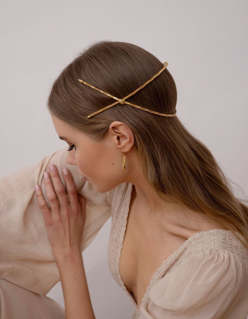 VISCOUNTESS KNOTTED CIRCLET Epona Valley