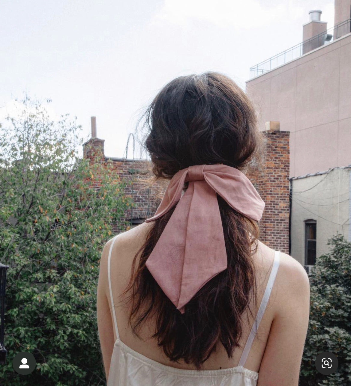 ISABELLA LINEN BOW BARRETTE - Epona Valley | Luxury Hair Accessories | Bridal Accessories | Made In NYC