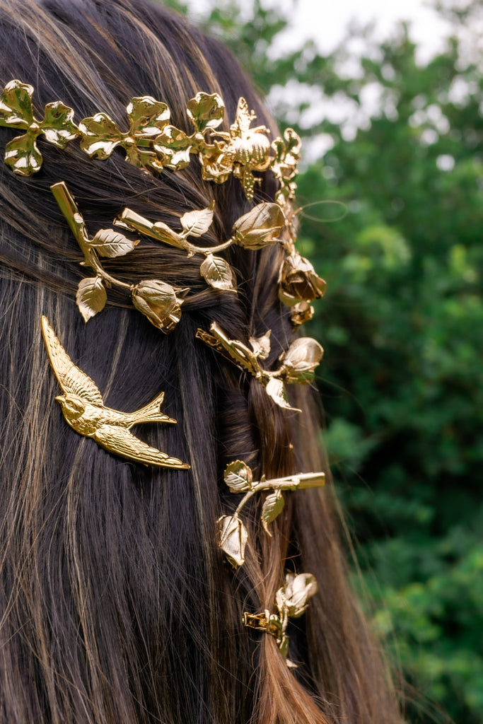 FIELD OF ROSES HAIR CLIP - Epona Valley | Luxury Hair Accessories | Bridal Accessories | Made In NYC