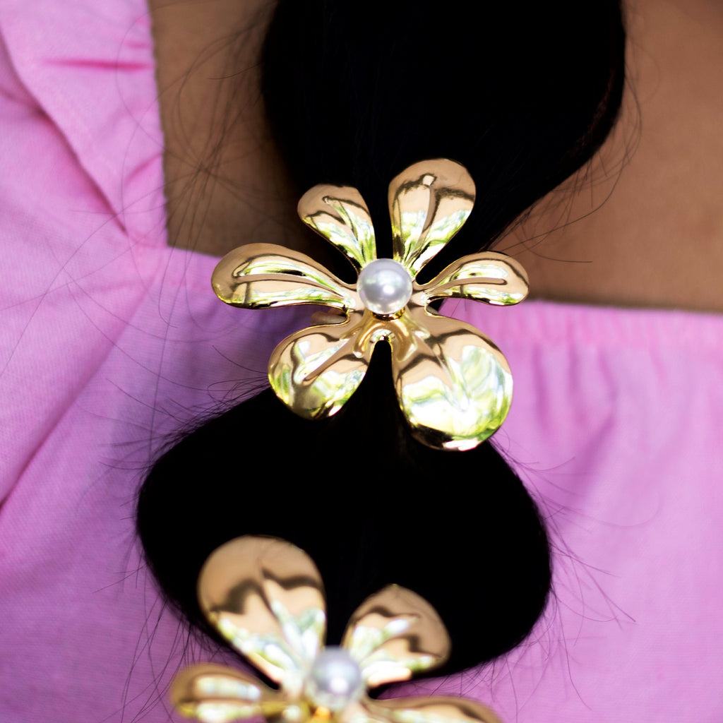 FLOWER POWER PEARL PONY - Epona Valley | Luxury Hair Accessories | Bridal Accessories | Made In NYC