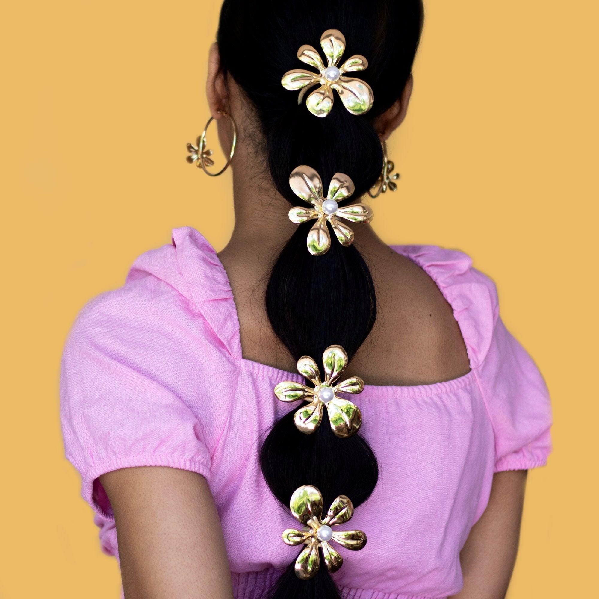 FLOWER POWER PEARL PONY - Epona Valley | Luxury Hair Accessories | Bridal Accessories | Made In NYC